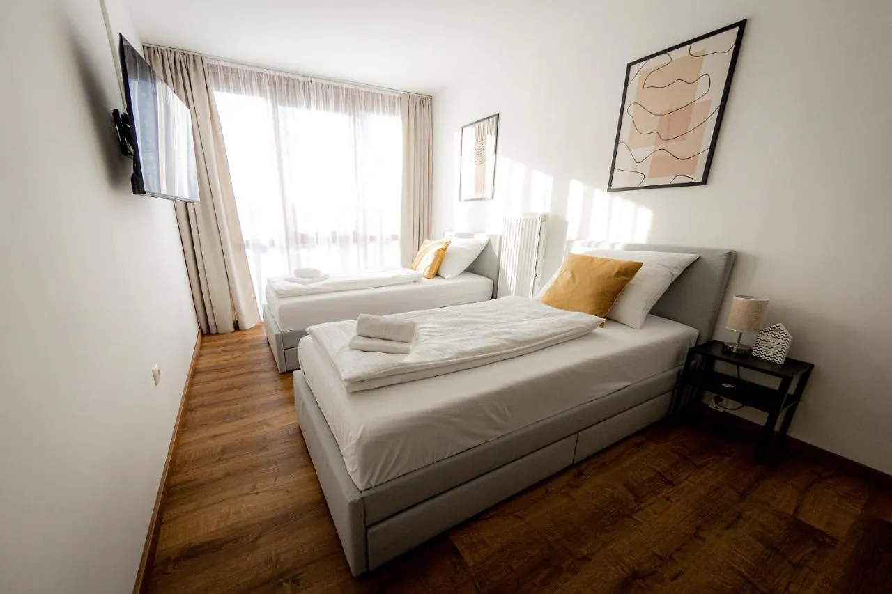 Come4Stay Passau - Holzheim 411 I Modern I Wlan I Kueche I Parkplatz I Smarttv Mit Netflix