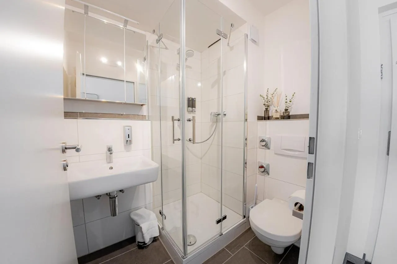 Come4Stay Passau - Holzheim 411 I Modern I Wlan I Kueche I Parkplatz I Smarttv Mit Netflix Apartment
